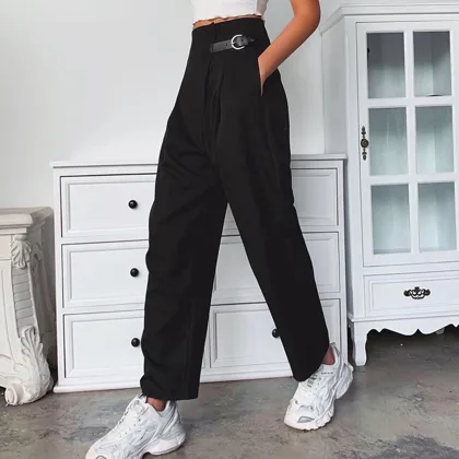 Off-White Metal Coat Rack